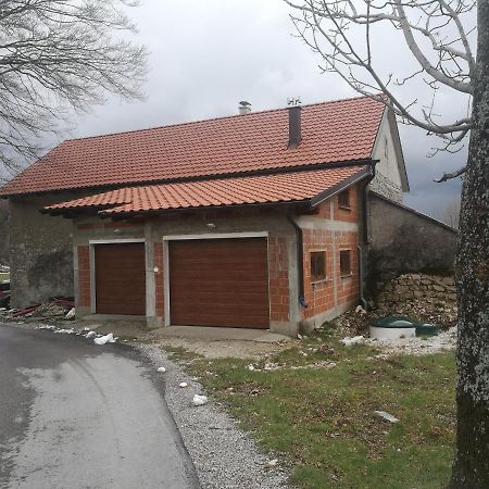 Apartma Burjuca Leilighet Ajdovščina Eksteriør bilde